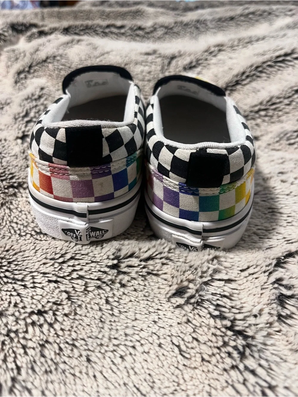 Vans Kids Slip-On Checkerboard Rainbow Canvas Sneakers size 3